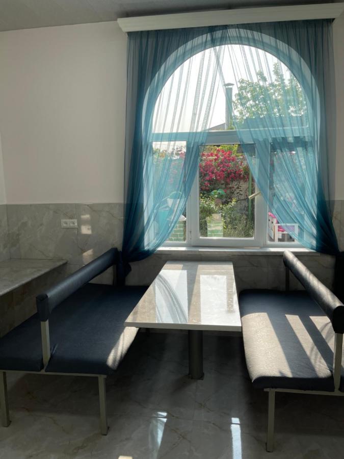 Santorini Hotel & Hostel Erévan Extérieur photo